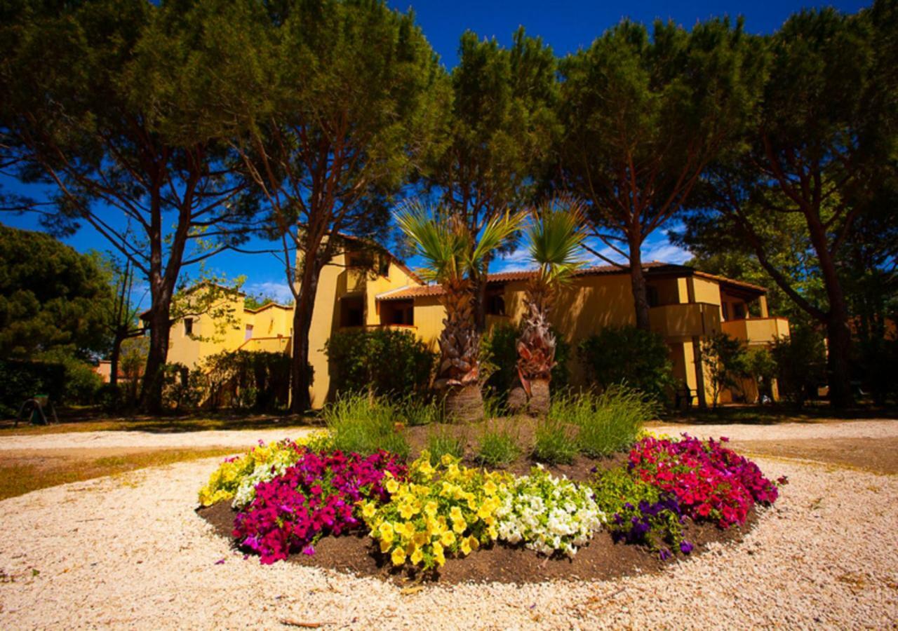 Marina Hotel Club Cogolin Exterior photo